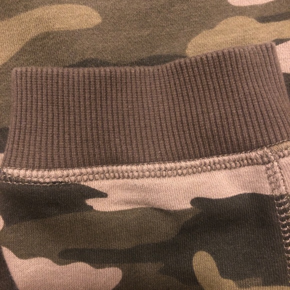 Tommy Hilfiger Adaptive Jogger Pants with Elastic Waist - Picture 7 of 7